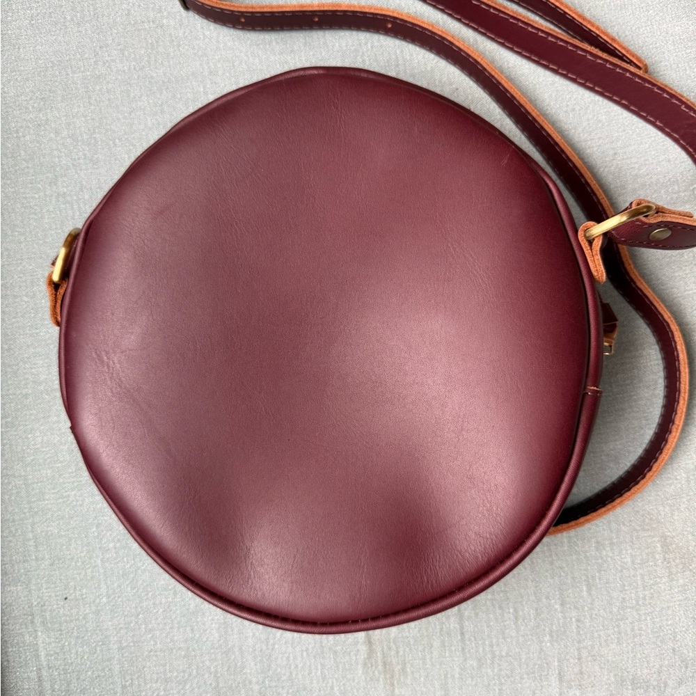 Portland Leather Round Crossbody Bag in Burgundy - Picture 4 of 8